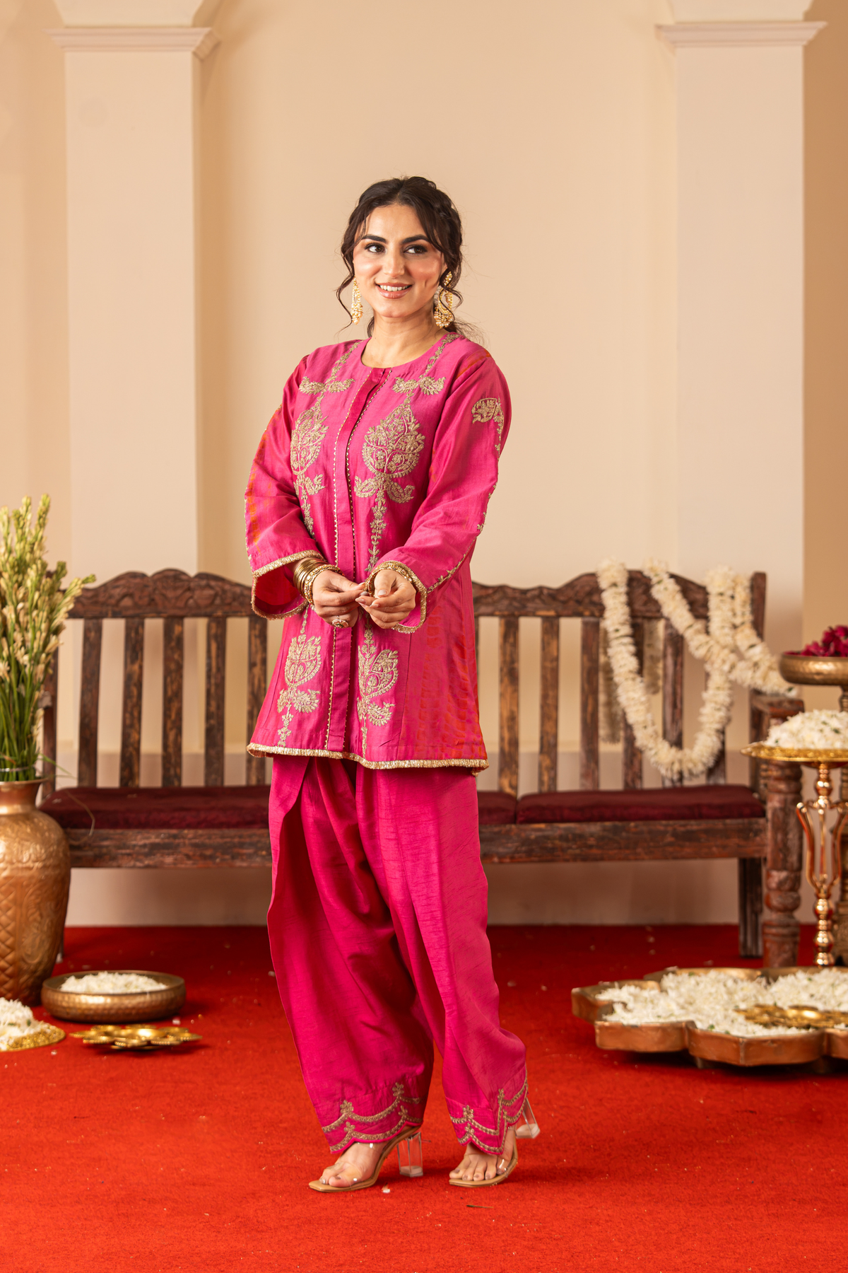 The Roop Set